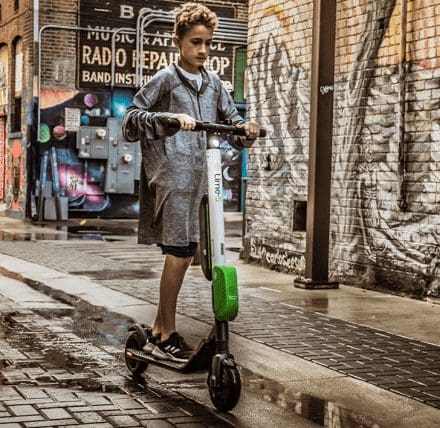  E-scooters - Injury-hazard or transport innovation? 